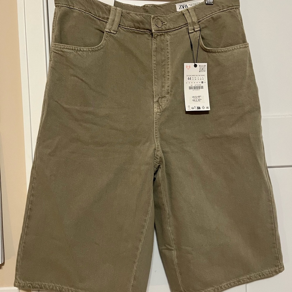 Zara Mid Rise Bermuda Brand New With Tags